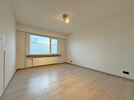 Leuk appartement met twee slaapkamers op centrale locatie te Wommelgem. - Foto 4