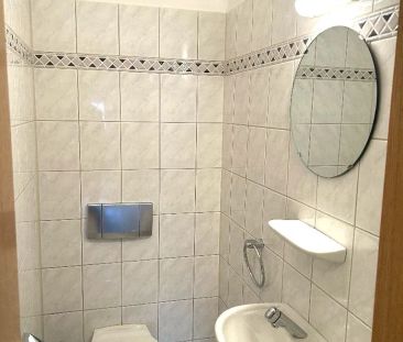 Großzügige 3-Zimmer-Wohnung mit Aufzug und 2 Balkonen in Leverkusen... - Photo 6