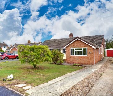 3 bedroom semi-detached bungalow to rent - Photo 3