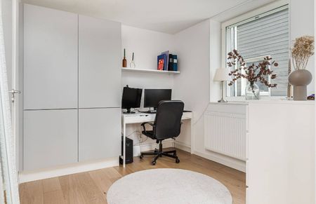 Nanna Svartz Gata, Linköping - Photo 2