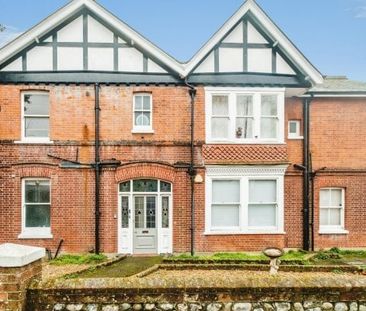 Cowper Road, Worthing, BN11 1 bedroom flat to rent - Photo 5