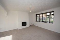 3 bed House - Semi-Detached for Rent - Photo 1