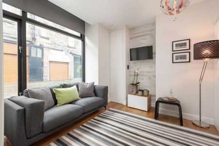 1 bedroom flat to rent - Photo 2