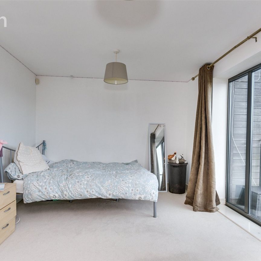 4 bedroom house to rent - Photo 1