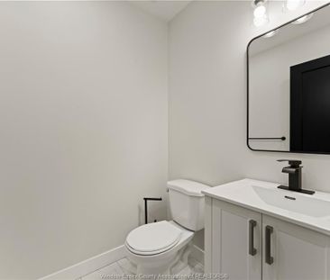 For Lease - 1923 GEORGE Avenue Unit# 2, Windsor, Ontario - Photo 1