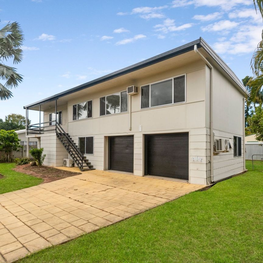 Large Family Home in Kirwan - Photo 1