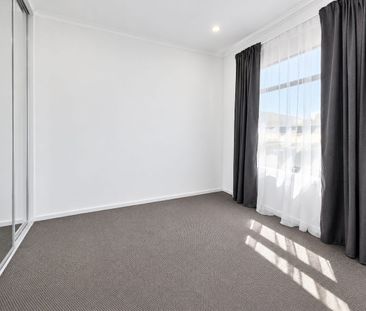 Stylish, Secure & Low-Maintenance Living in an Ideal South Plympton... - Photo 6