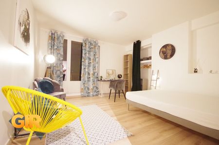 Location Maison 5 pièces 90m² RENNES 35000 - Photo 2
