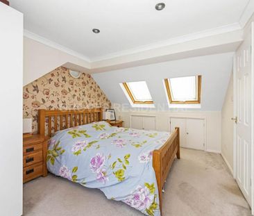 4 bedroom terraced house to rent - Photo 6