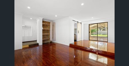 Perfect Family Home - Photo 2