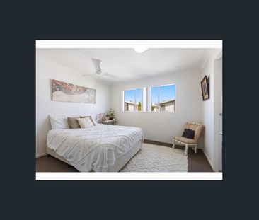 Open Plan 4 Bedroom Townhouse - Photo 4