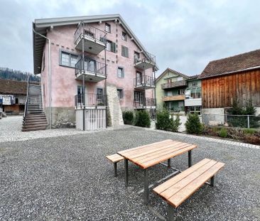 2.5 Zimmer, 70 m², 2. Stock - Photo 3