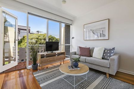 4/247-249 Inkerman Street, St Kilda. - Photo 2