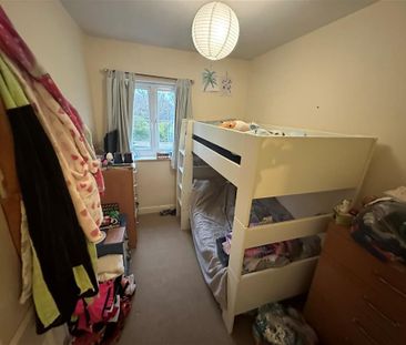Cadwal Court, Llantwit Fardre, PONTYPRIDD - Photo 6