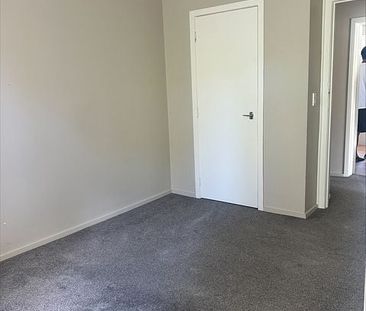 Three bedroom home, central Avondale - Photo 4