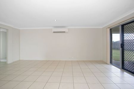 9 Isobel Avenue, 4754, Mirani Qld - Photo 3