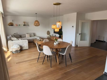 Appartement te huur - Foto 3