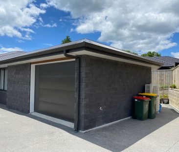 FULLY FURNISHED - 12 MONTH FIXED TERM - Photo 4