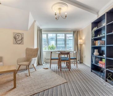 2 Bedroom Flat - Photo 2