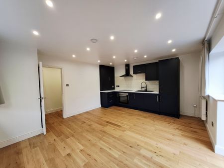 Mortimer Road, Mitcham - Photo 3