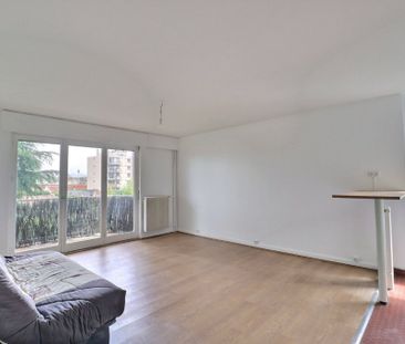 STUDIO A LOUER - ST MAUR DES FOSSES - 32.91 m - 820 € - Photo 4