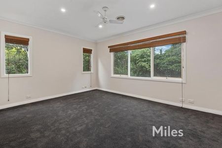 1/1 Austin Street, Hawthorn - Photo 3