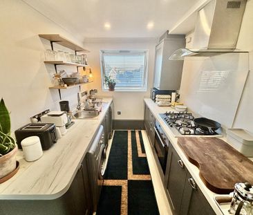 2 bedroom flat to rent - Photo 5