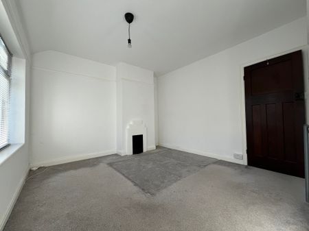 Broadway, Stoke-On-Trent - Photo 3