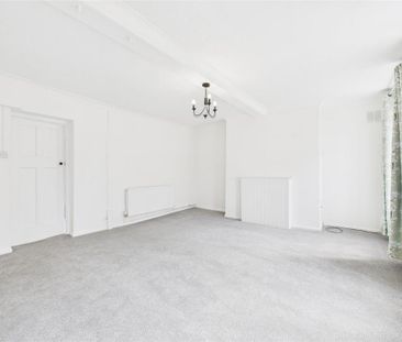 2 bedroom cottage to rent - Photo 2
