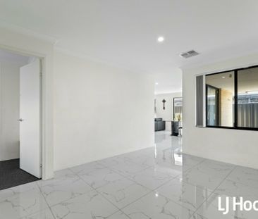 Modern Comfort in a Spacious Hilbert Home - Photo 3