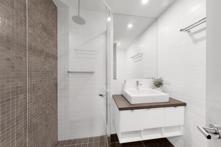 206/38 Harold Street, Hawthorn East VIC 3123 - Apartment For Rent | Domain - Photo 3