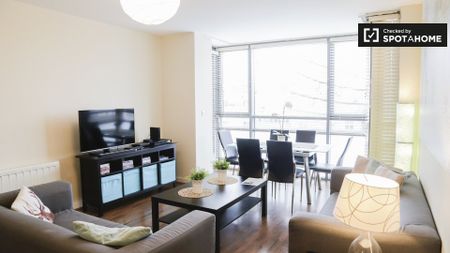 2-bedroom serviced apartment for rent in Stoneybatter - Photo 2