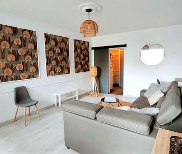 Location Appartement 1 pièce Meublé 38m² HEROUVILLE ST CLAIR 14200 - Photo 2