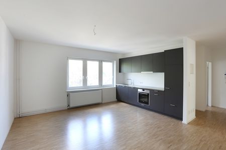 helle 2.5-Zimmerwohnung in sanierter, gepflegter Liegenschaft - Photo 3