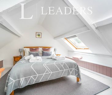 2 bedroom cottage to rent Back Lane, Bisley, Stroud, Gloucestershir... - Photo 2