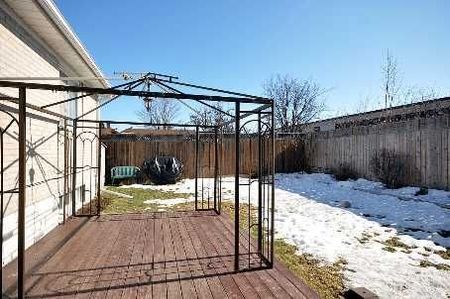 For Lease - 9 Ridgetop Avenue Unit# Bsmt, Brampton, Ontario - Photo 3