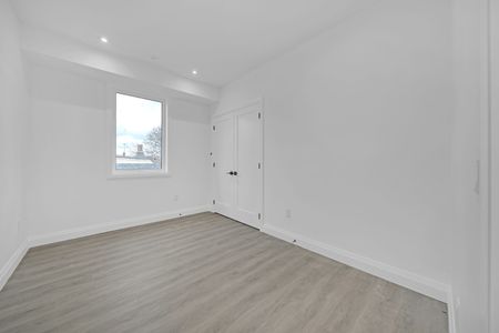 For Lease - 474 Montrose Avenue Unit# Third, Toronto, Ontario - Photo 4
