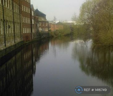 2 bedroom flat to rent - Photo 6