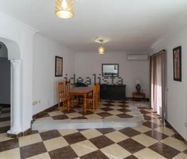 Alquiler de ático en Centro - Photo 2