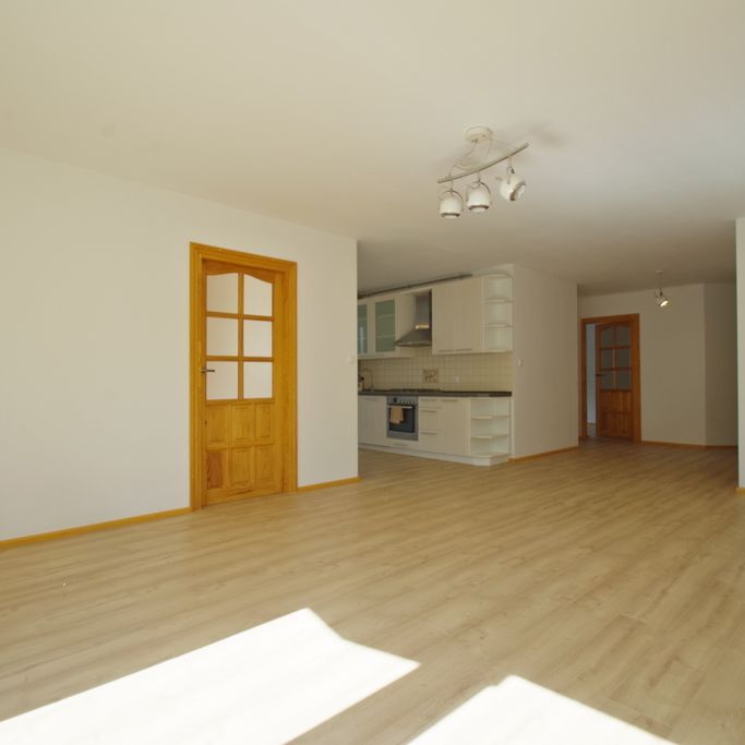 Mieszkanie na wynajem - Фото 1