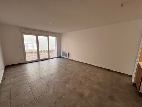 Location Appartement 2 pièces 45m² ST JORY 31790 - Photo 1