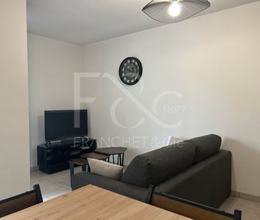 T2 meublé de 44m² - Rue Marcel Mérieux à Lyon 7ème - Photo 2