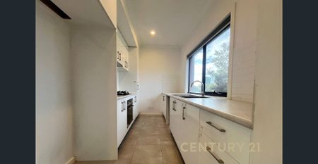 Quiet Court Family Comfort - Photo 3