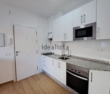 Alquiler de piso en Calle Madrid - Photo 4