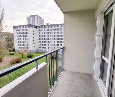 Grand T3 de 73 m² refait à neuf avec double séjour et balcon - Photo 5