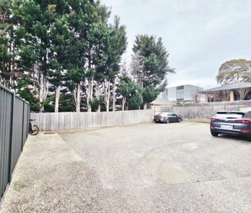 6/12 Wyuna Road, Caulfield North, Vic 3161 - Photo 3