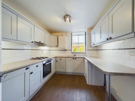 Barn Conversion to rent on - Photo 2