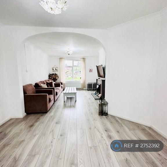 2 bedroom terraced house to rent - Photo 1