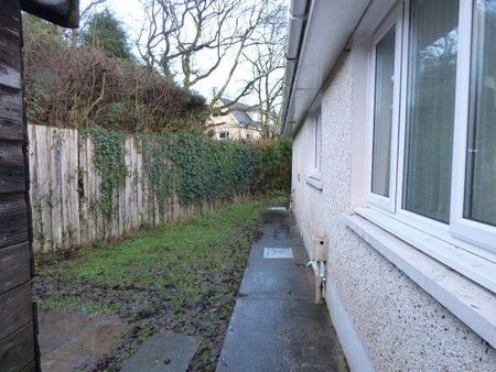 3 bedroom bungalow to rent - Photo 2