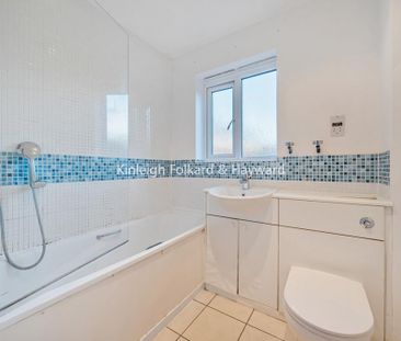 2 bedroom maisonette to rent - Photo 3